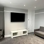 Beautiful 5 Bedroom House